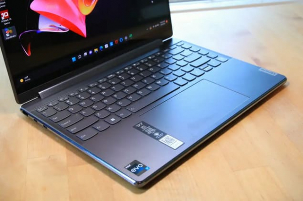 Обзор Lenovo Yoga 9i 14 (2022): Вершина дизайна